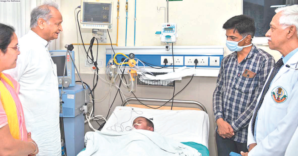 CM fulfills b’day wish of 5-yr-old boy suffering from cancer